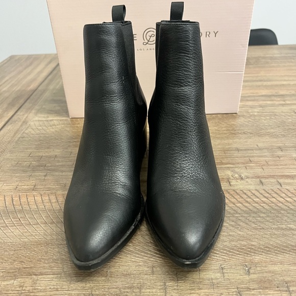 Chinese Laundry Finn Bootie - Picture 3 of 3